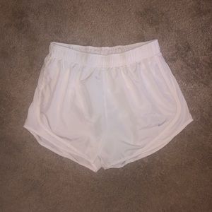 NIKE TEMPO SHORTS